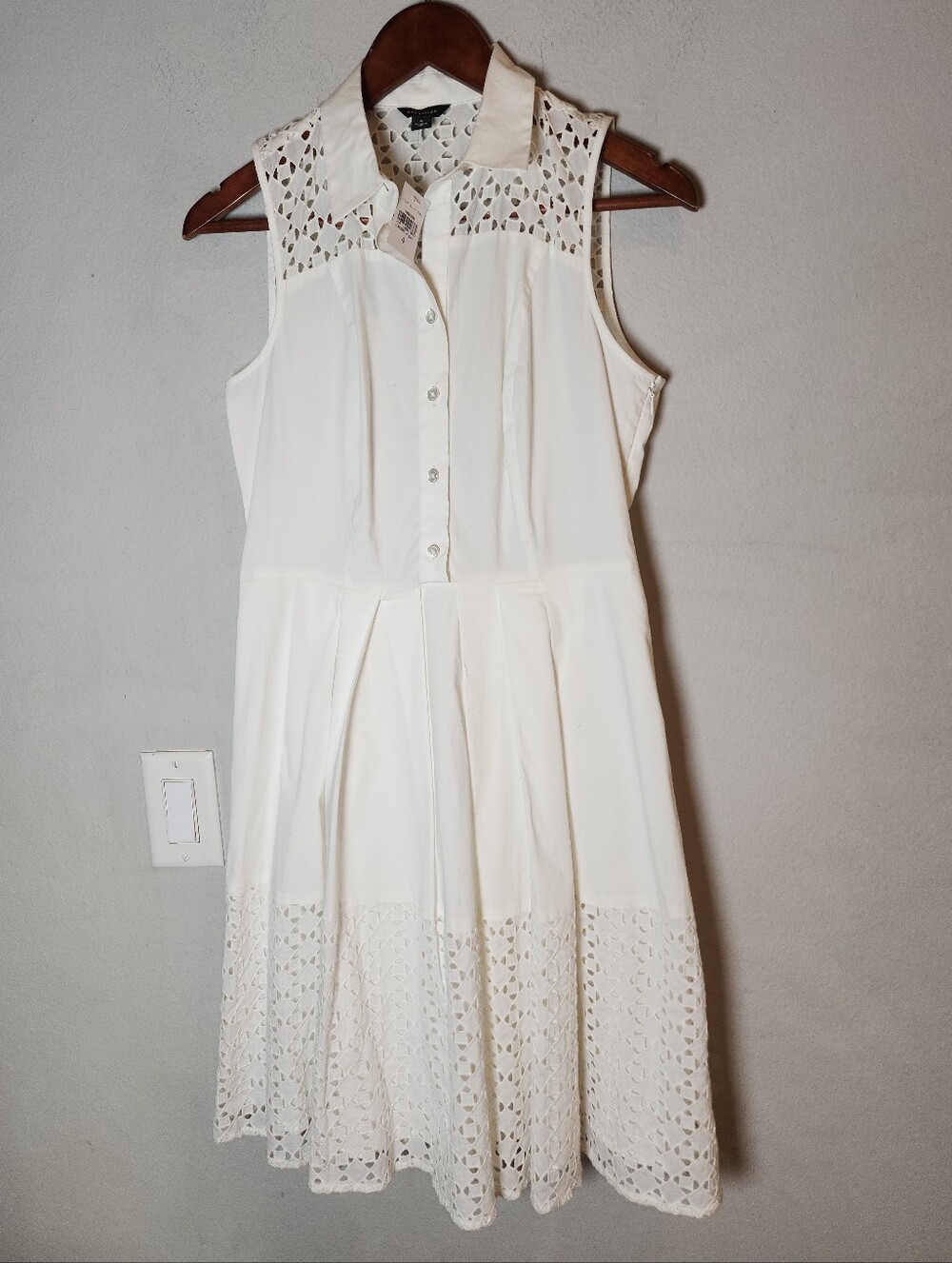 NWT Ann Taylor White Eyelet Cotton Sleeveless Collared Dress Women's Size 4